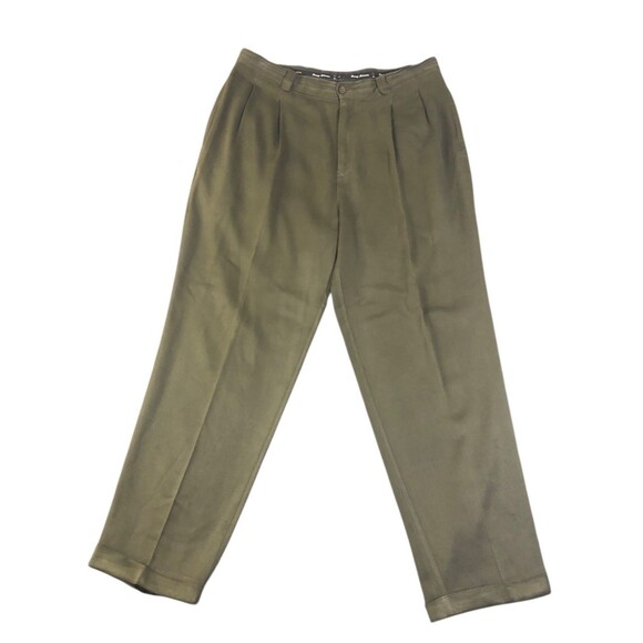 Tommy Bahama 100% Silk Dress Pants Mens 36x32 Olive Green Pleated Relaxed Fit - Picture 1 of 8